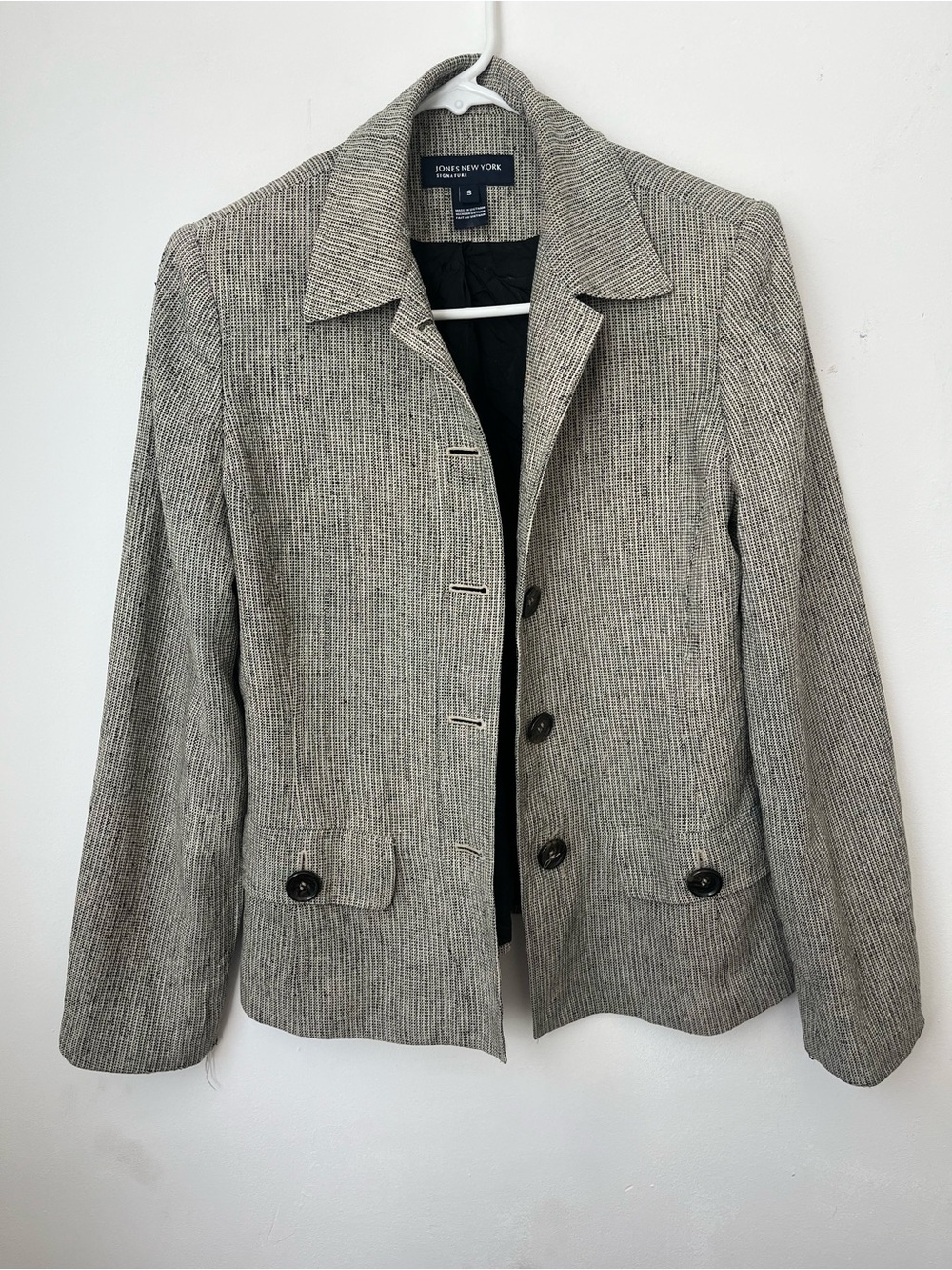 Vintage Jones New York Women's Gray Tweed Button Jacket